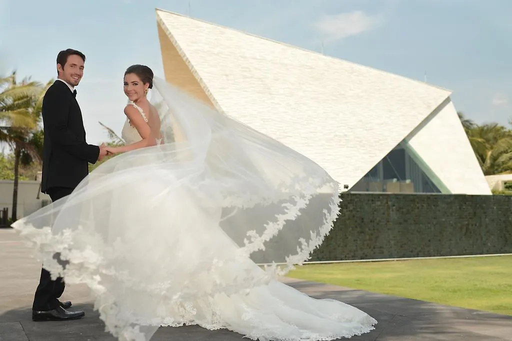 The Royal Santrian Villa Nusa Dua